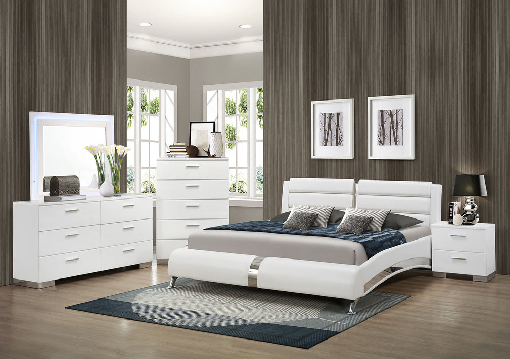 Jeremaine 5 Pc Bedroom Sets White - Visions in Furniture (La Mirada, CA)