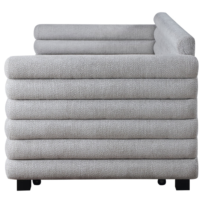 Patricia Daybed - Visions in Furniture (La Mirada, CA)