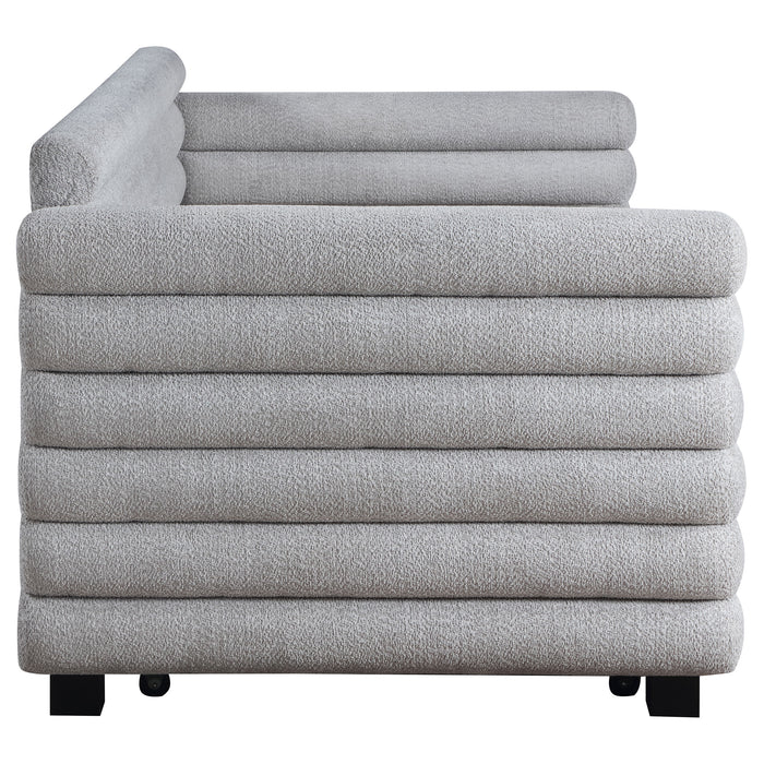 Patricia Daybed - Visions in Furniture (La Mirada, CA)