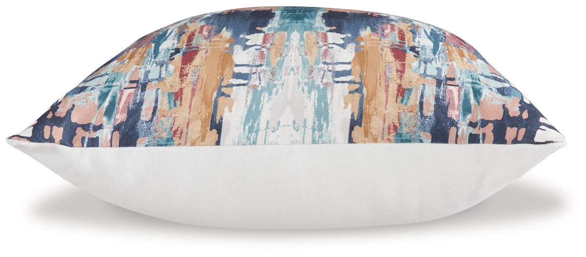Kennick Pillow - Visions in Furniture (La Mirada, CA)