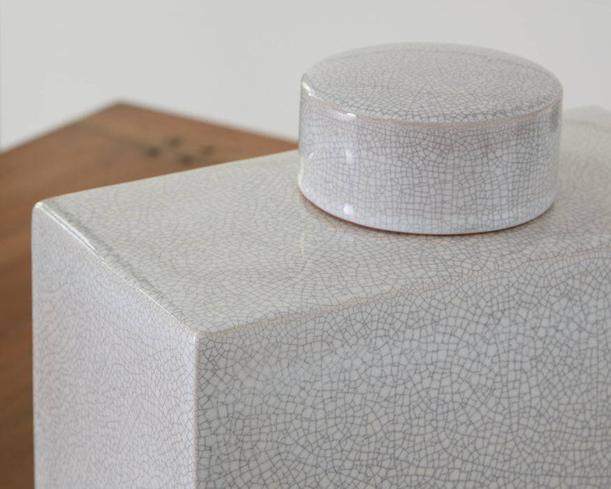 Haddworth Jar - Visions in Furniture (La Mirada, CA)