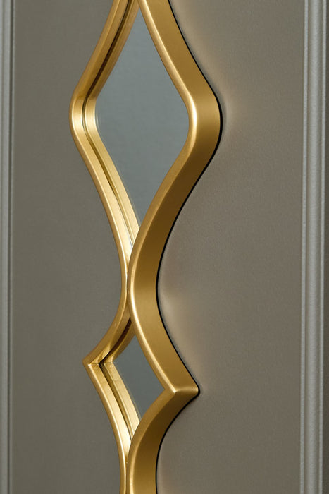 Harriswood Accent Mirror Set (Set of 2) - Visions in Furniture (La Mirada, CA)