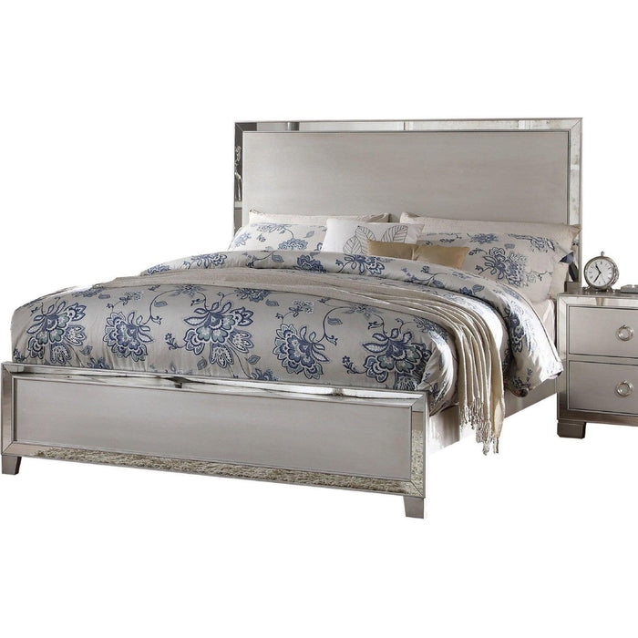 Acme Voeville King Panel Bed in Platinum 24837EK - Visions in Furniture (La Mirada, CA)