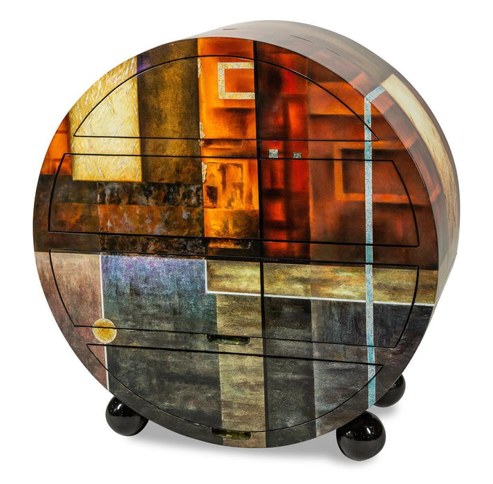 Illusions Round Chest image