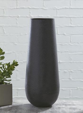 Fynn Vase - Visions in Furniture (La Mirada, CA)