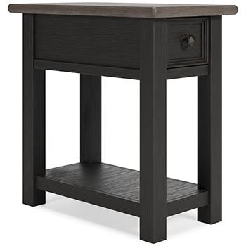 Tyler Creek End Table Set - Visions in Furniture (La Mirada, CA)