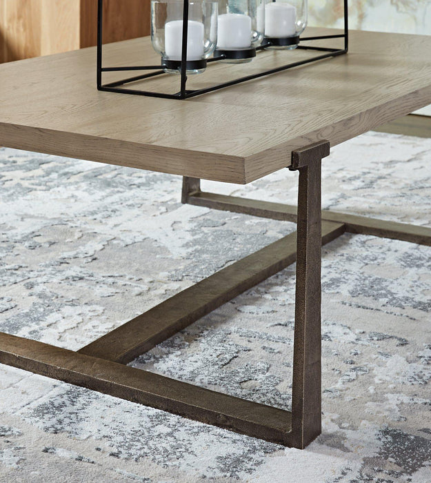 Dalenville Coffee Table - Visions in Furniture (La Mirada, CA)