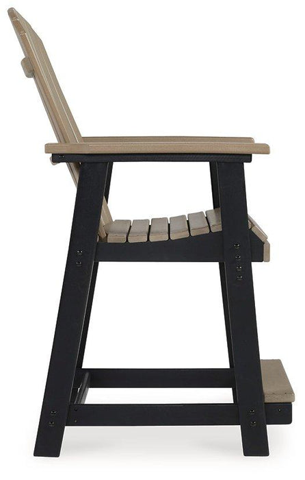 Fairen Trail Outdoor Counter Height Bar Stool (Set of 2) - Visions in Furniture (La Mirada, CA)