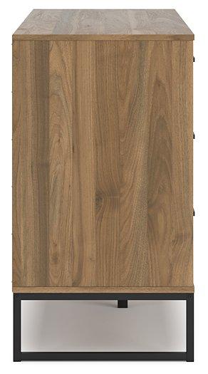 Deanlow Dresser - Visions in Furniture (La Mirada, CA)