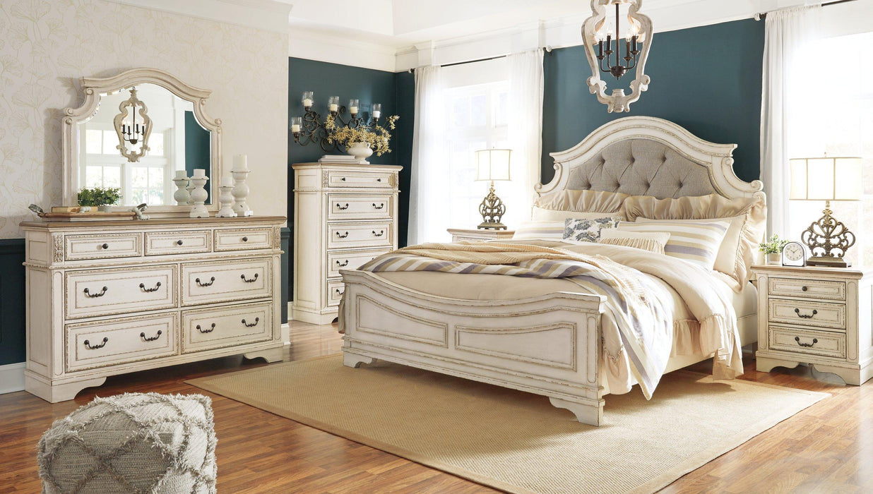Realyn Upholstered Bed - Visions in Furniture (La Mirada, CA)
