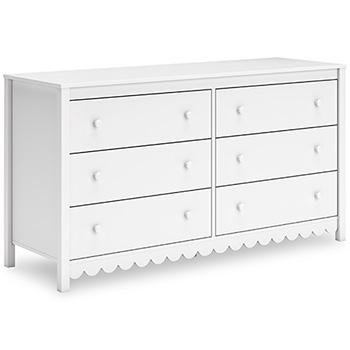 Hallityn Dresser - Visions in Furniture (La Mirada, CA)