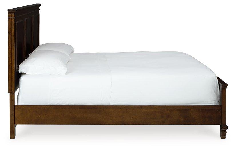 Danabrin Bed - Visions in Furniture (La Mirada, CA)