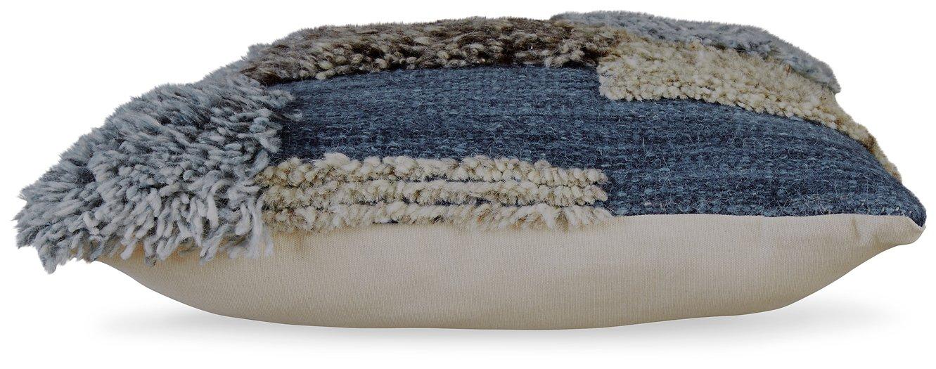 Gibbend Pillow - Visions in Furniture (La Mirada, CA)