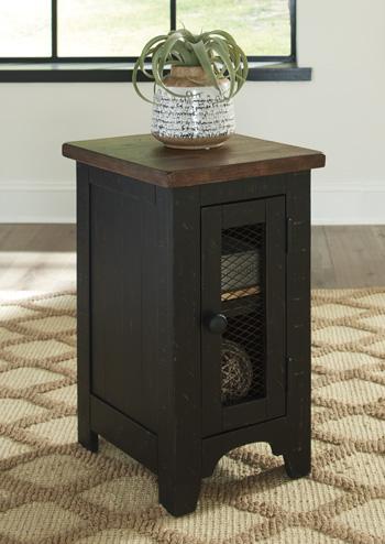 Valebeck End Table Set - Visions in Furniture (La Mirada, CA)