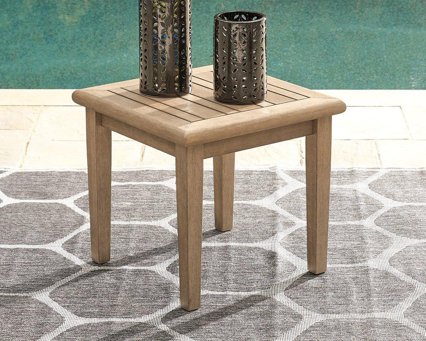 Gerianne End Table - Visions in Furniture (La Mirada, CA)