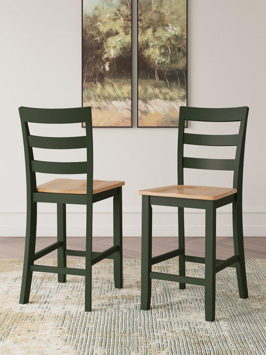 Gesthaven Dining Set - Visions in Furniture (La Mirada, CA)