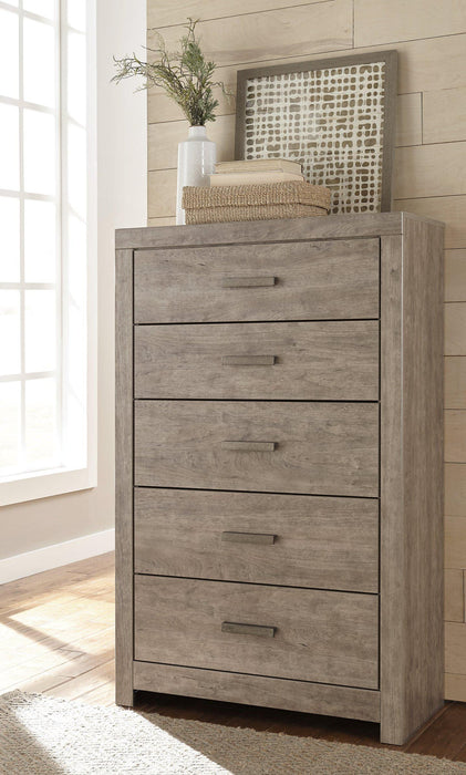 Culverbach Chest of Drawers - Visions in Furniture (La Mirada, CA)