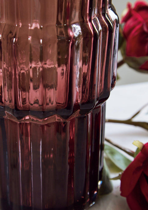 Dorlow Vase - Visions in Furniture (La Mirada, CA)