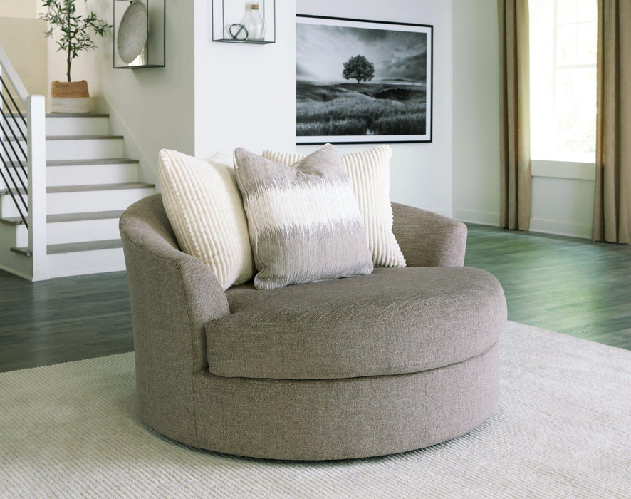 Creswell Oversized Swivel Accent Chair - Visions in Furniture (La Mirada, CA)