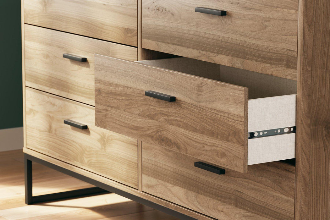 Deanlow Dresser - Visions in Furniture (La Mirada, CA)