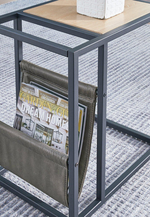 Freslowe Chairside End Table - Visions in Furniture (La Mirada, CA)