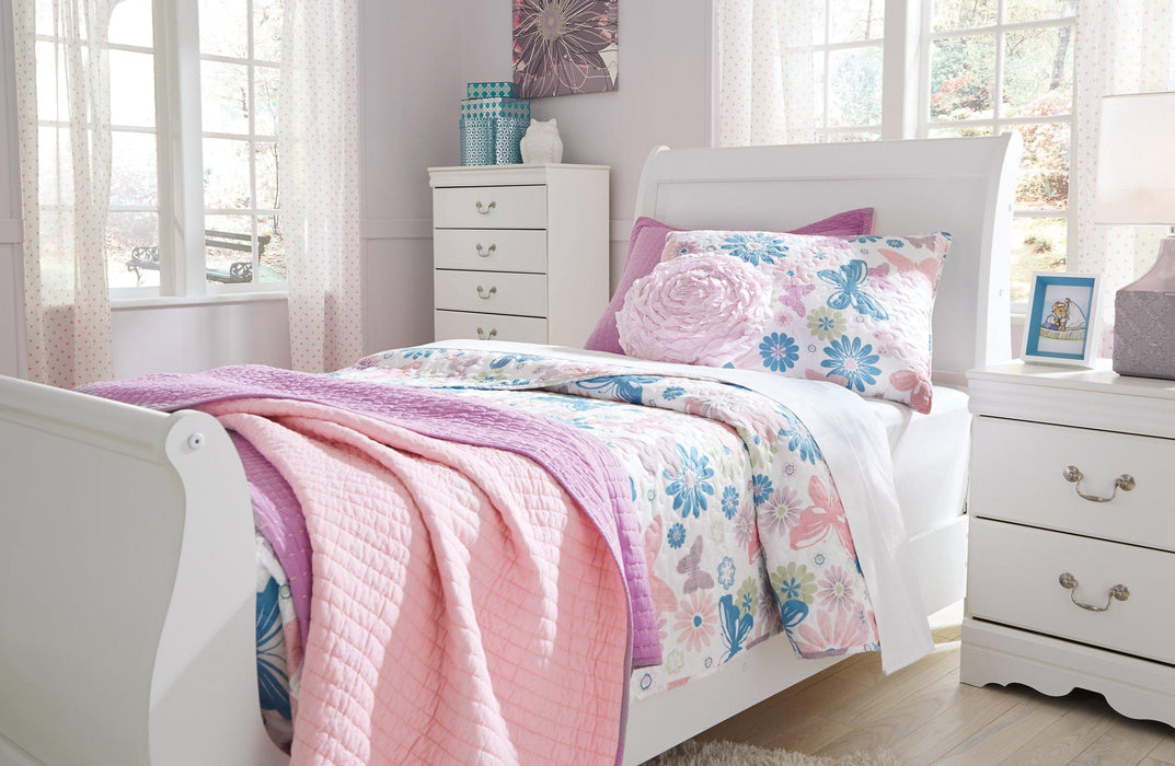 Anarasia Bed - Visions in Furniture (La Mirada, CA)