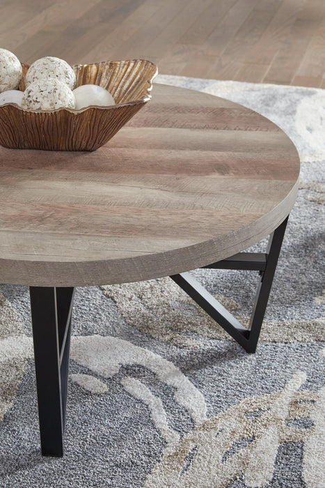 Deanlee Table (Set of 3) - Visions in Furniture (La Mirada, CA)