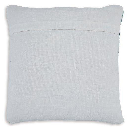 Seanow Next-Gen Nuvella Pillow - Visions in Furniture (La Mirada, CA)