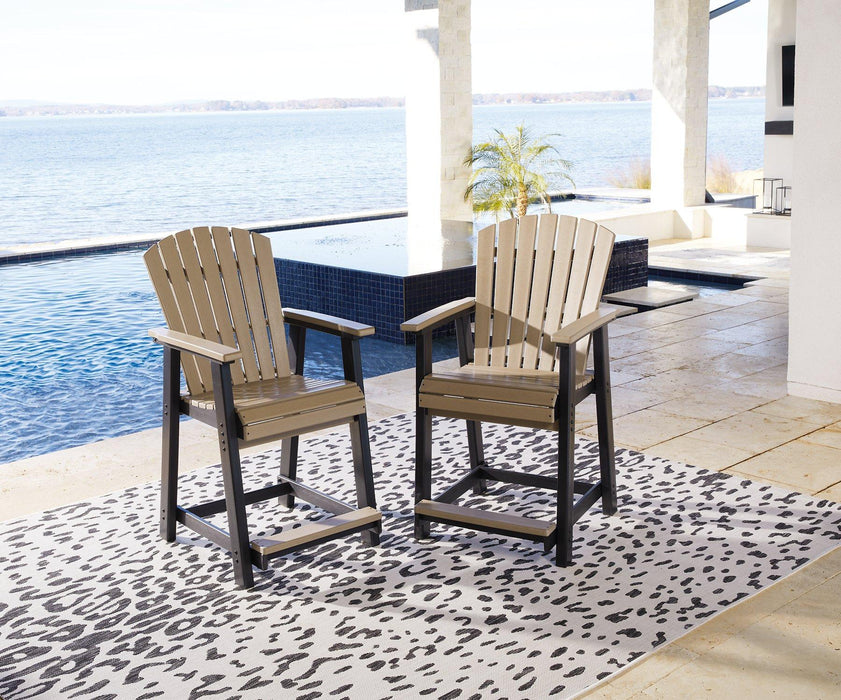 Fairen Trail Outdoor Counter Height Bar Stool (Set of 2) - Visions in Furniture (La Mirada, CA)