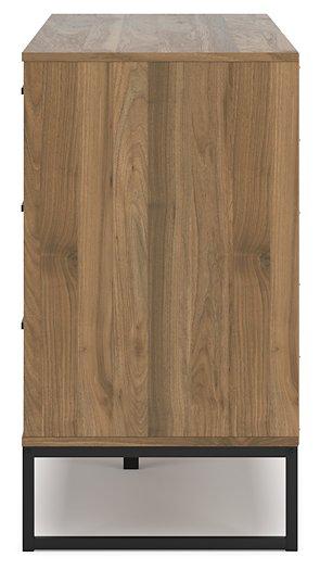 Deanlow Dresser - Visions in Furniture (La Mirada, CA)