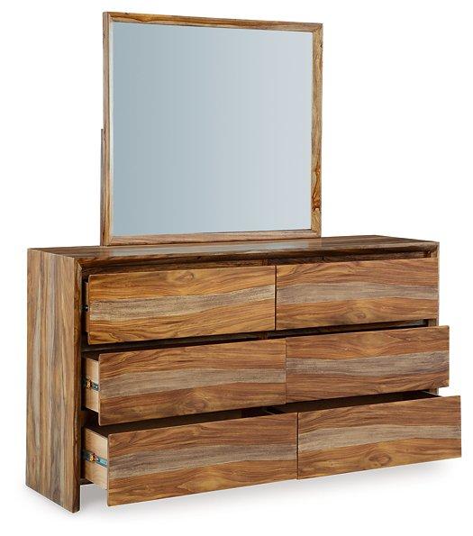 Dressonni Bedroom Package - Visions in Furniture (La Mirada, CA)