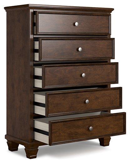 Danabrin Chest of Drawers - Visions in Furniture (La Mirada, CA)