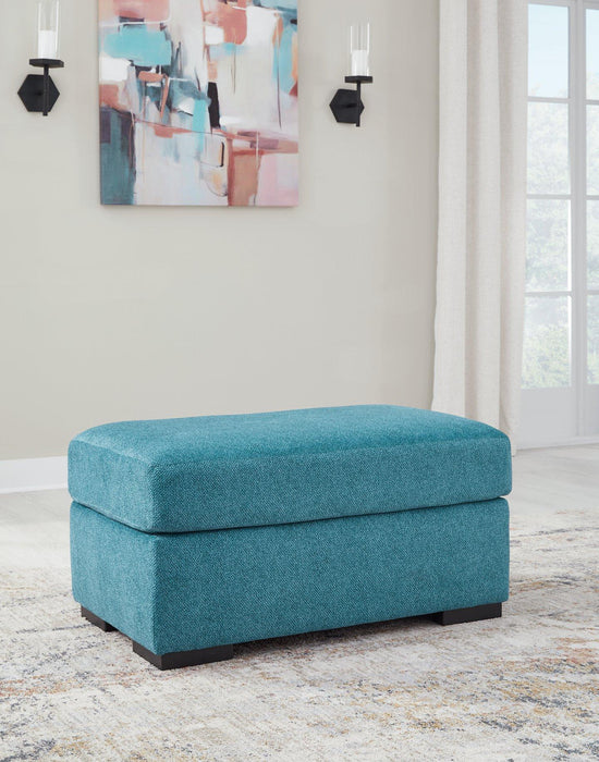 Keerwick Living Room Set - Visions in Furniture (La Mirada, CA)