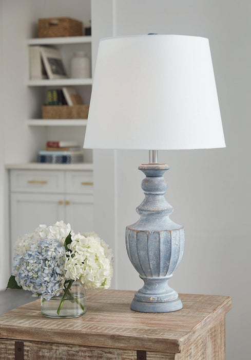 Cylerick Lamp Set - Visions in Furniture (La Mirada, CA)