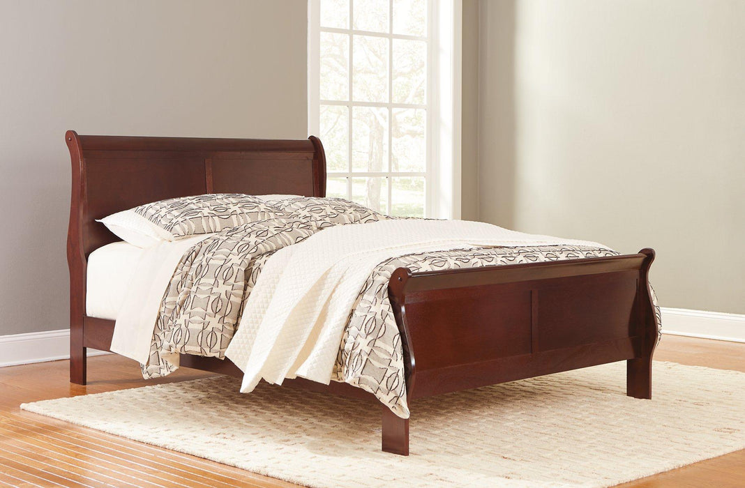Alisdair Bed - Visions in Furniture (La Mirada, CA)