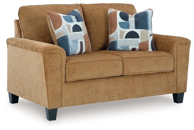 Erinslane Loveseat - Visions in Furniture (La Mirada, CA)