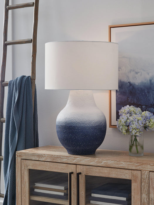 Dashland Table Lamp - Visions in Furniture (La Mirada, CA)