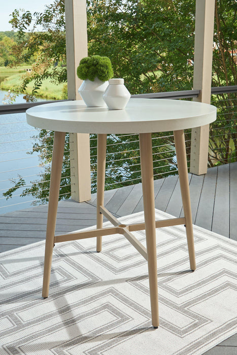 Seton Creek Outdoor Dining Package - Visions in Furniture (La Mirada, CA)