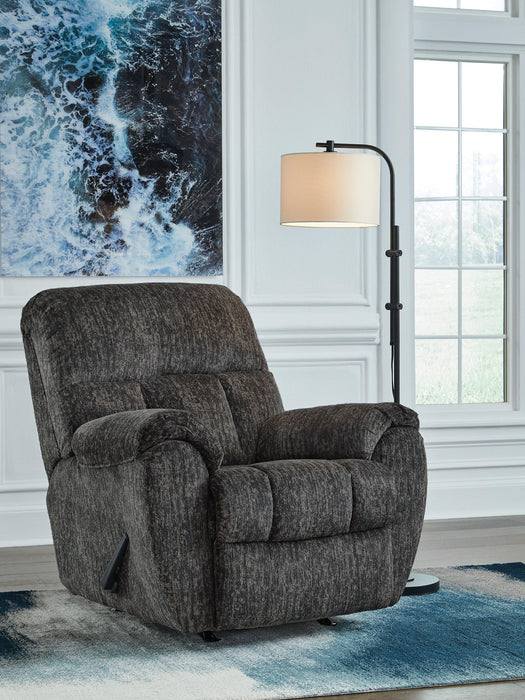 Stayfish Recliner - Visions in Furniture (La Mirada, CA)