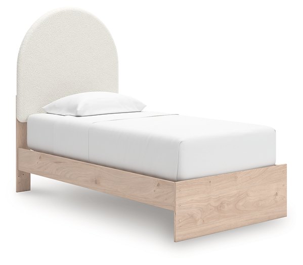 Arloster Upholstered Bed - Visions in Furniture (La Mirada, CA)