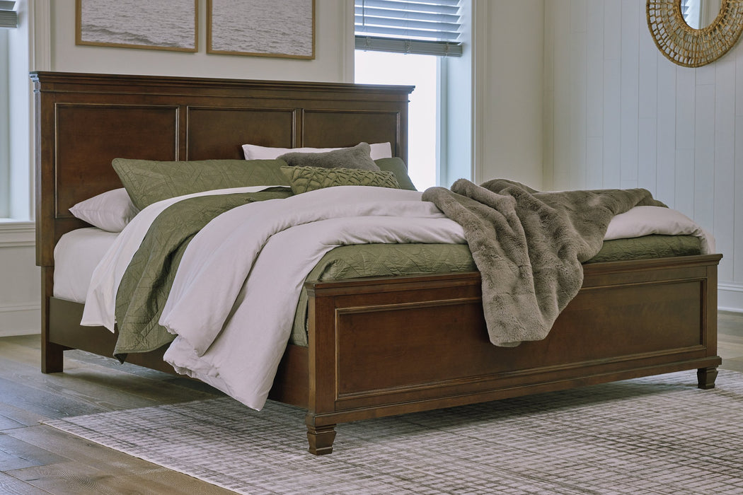 Danabrin Bed - Visions in Furniture (La Mirada, CA)