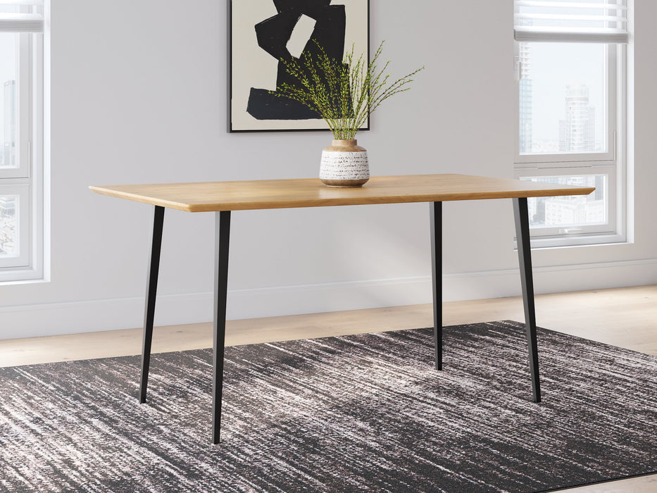 Gretlynn Dining Table - Visions in Furniture (La Mirada, CA)
