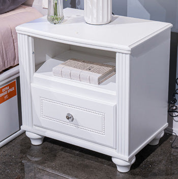 Kozlani Nightstand - Visions in Furniture (La Mirada, CA)