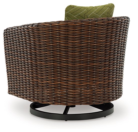 Horizon Hall Outdoor Package - Visions in Furniture (La Mirada, CA)