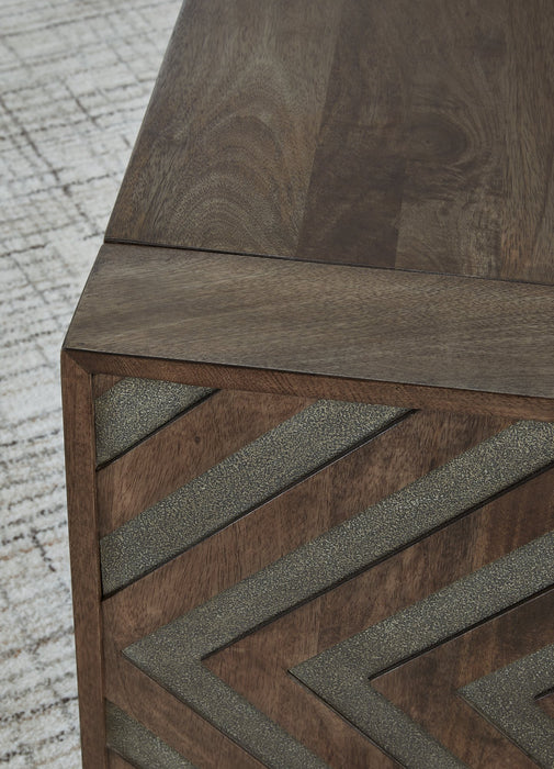 Dreggan Coffee Table - Visions in Furniture (La Mirada, CA)