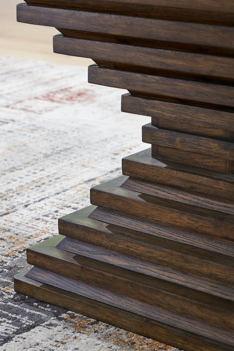Hannodream End Table - Visions in Furniture (La Mirada, CA)