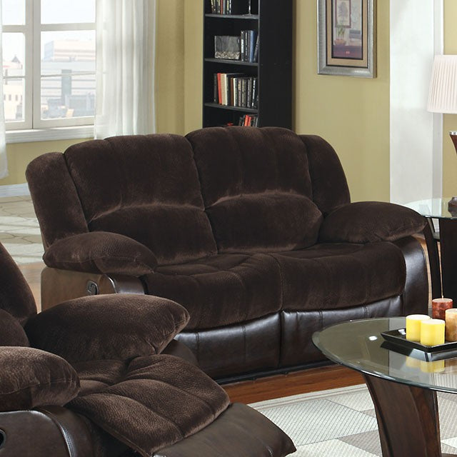 Love Seat Winchester - Visions in Furniture (La Mirada, CA)