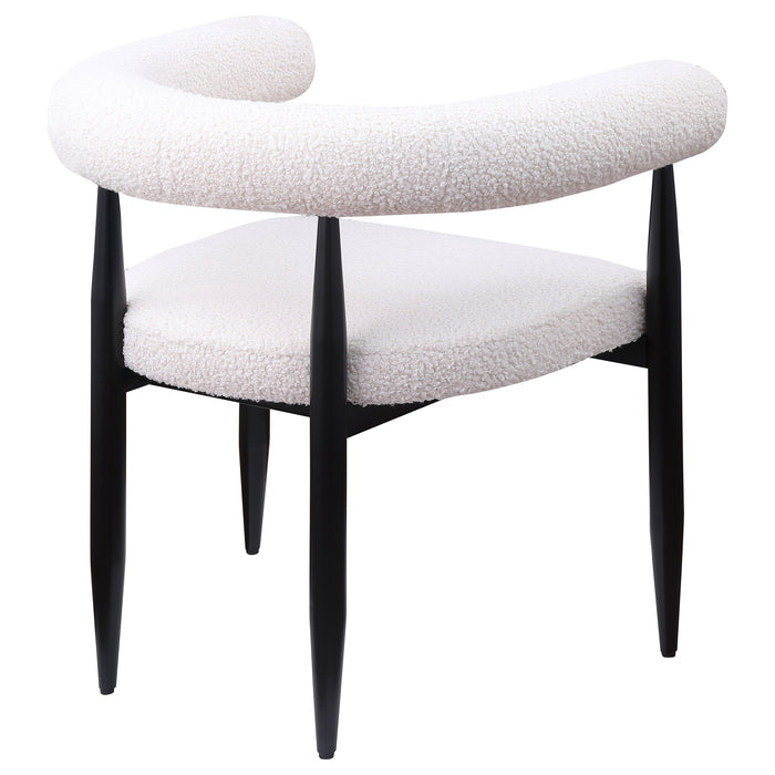Dunmore Arm Chair - Visions in Furniture (La Mirada, CA)