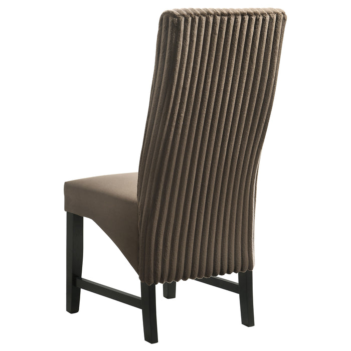 Barrand Side Chair - Visions in Furniture (La Mirada, CA)
