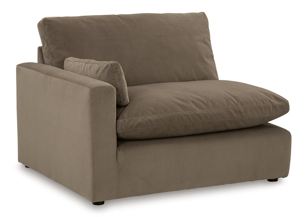 Sophie Sectional - Visions in Furniture (La Mirada, CA)